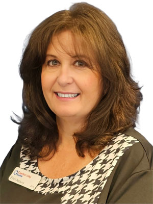 Headshot for Ellen Asbury