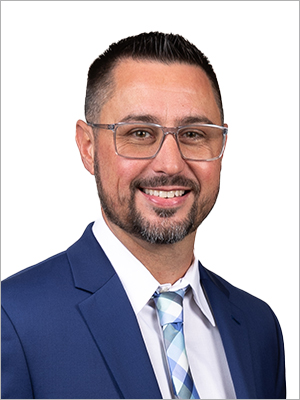 Headshot for Jason Duke
