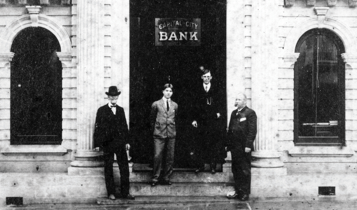Historical Image 1895