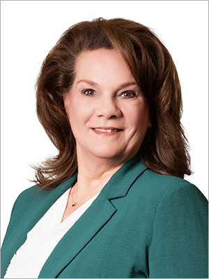 Headshot for Sandy Reagan